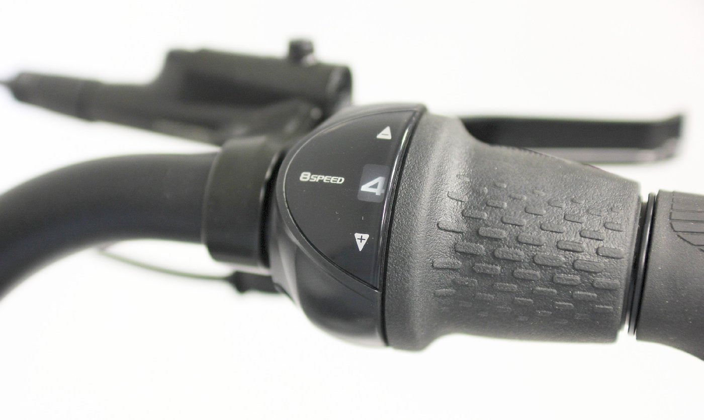 Velo de Ville AEB 200 - 400 Wh / 11 Ah - 2024 - 28 Zoll - Herren