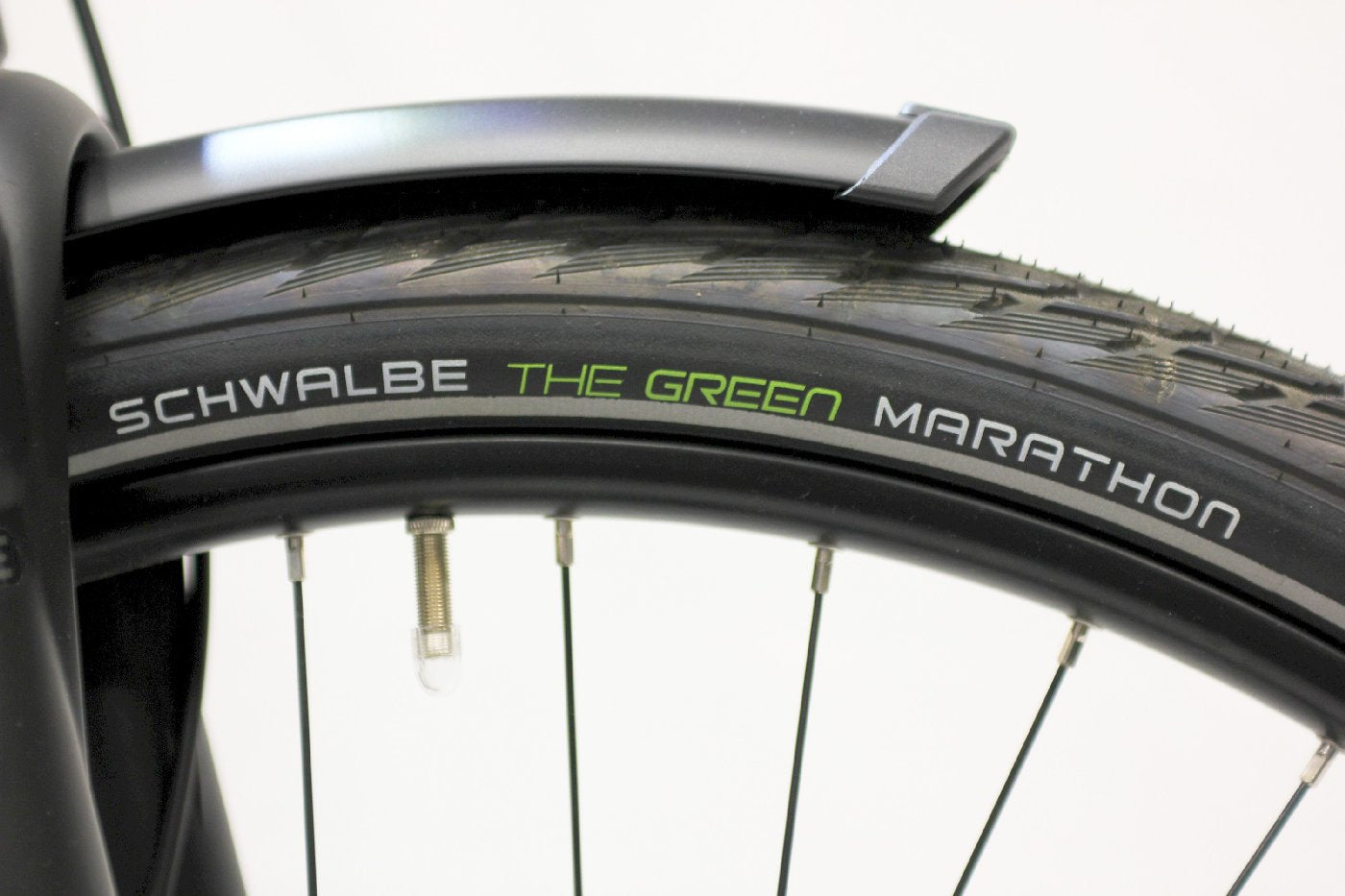 Velo de Ville AEB 490 - 500 Wh / 13.4 Ah - 2024 - 28 Zoll - Tiefeinsteiger