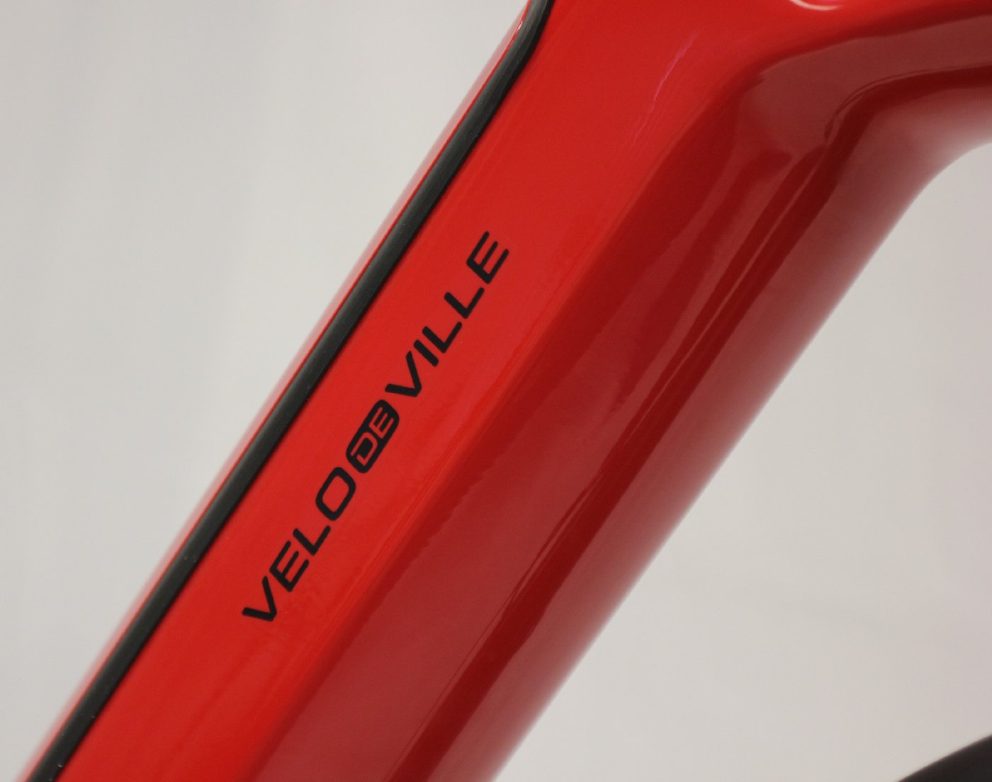 Velo de Ville AEB 890 - 500 Wh / 13.4 Ah - 2024 - 28 Zoll - Tiefeinsteiger