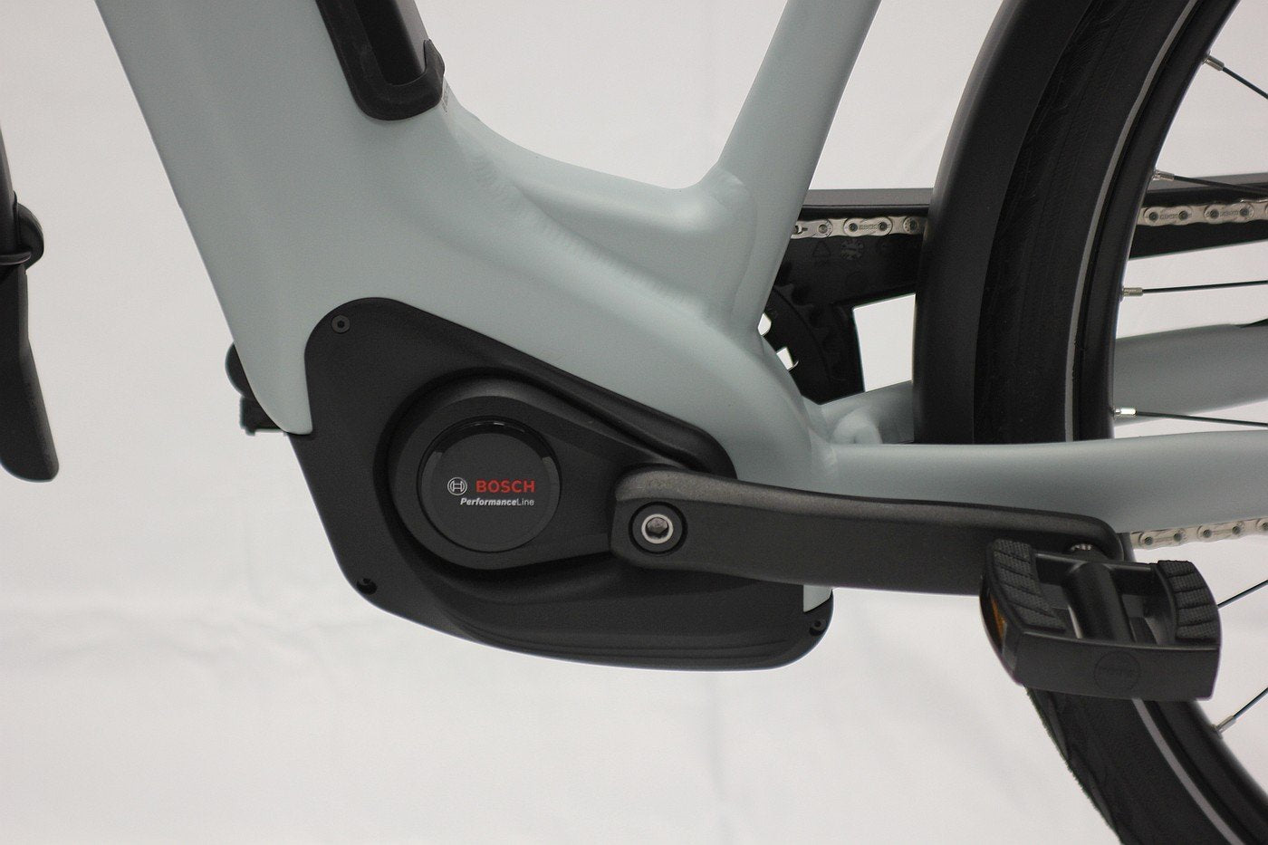 Velo de Ville AEB 890 PURE - 540 Wh / 15 Ah - 2026 - 28 Zoll - Tiefeinsteiger